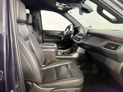 Used 2024 Chevrolet Tahoe LT RWD image 32