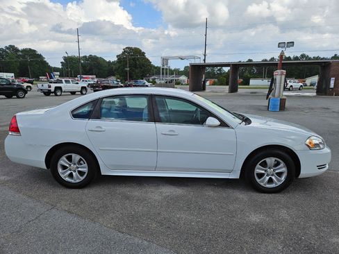 Used 2016 Chevrolet Impala Limited LS FWD image 7