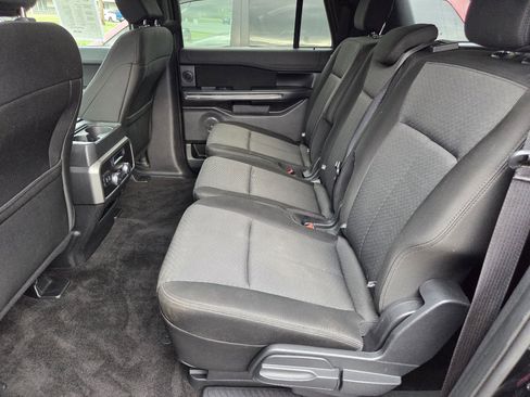 Used 2018 Ford Expedition Max XLT image 13