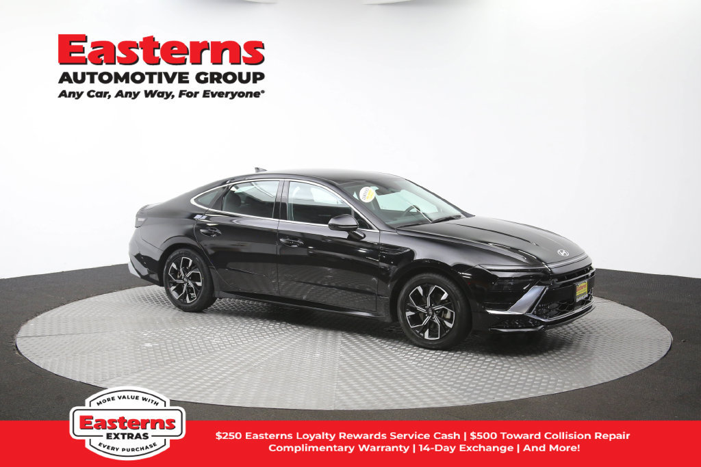 Used 2025 Hyundai Sonata SEL FWD image 51