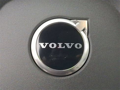 New 2026 Volvo XC90 B6 Plus w/ Protection Package image 12