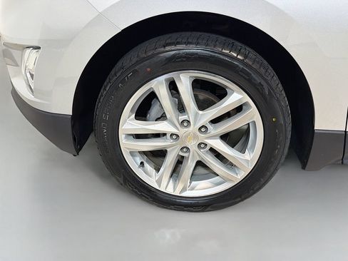 Used 2019 Chevrolet Equinox Premier AWD/4WD image 33