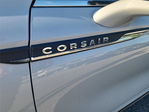New 2026 Lincoln Corsair Premiere image 10