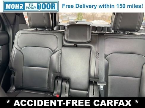 Used 2018 Ford Explorer Limited image 27