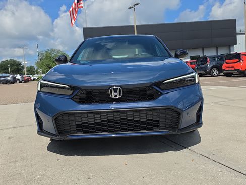 Used 2025 Honda Civic Sport image 2