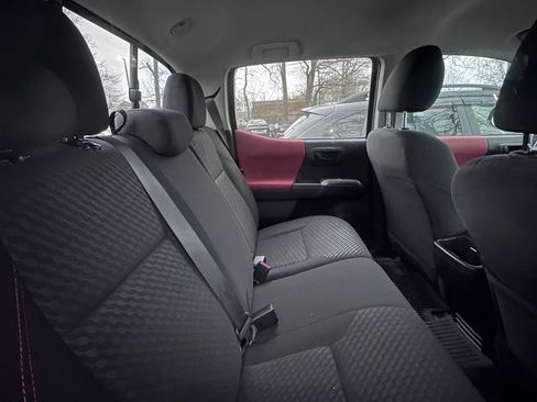 Used 2023 Toyota Tacoma SR5 image 8