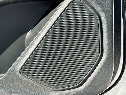 Used 2023 Ford Explorer Limited image 20