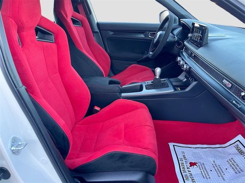 Used 2024 Honda Civic Type R image 25