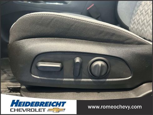 Certified 2024 Chevrolet Equinox LS w/ LS Convenience Package image 14