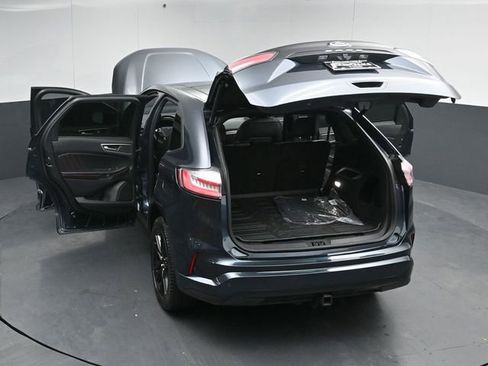 Used 2024 Ford Edge ST-Line w/ Class II Trailer Tow Package image 58