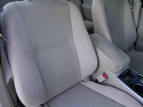 Used 2014 Nissan Altima 2.5 S image 13