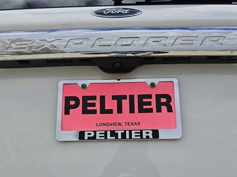 Used 2020 Ford Explorer XLT w/ Equipment Group 202A image 15