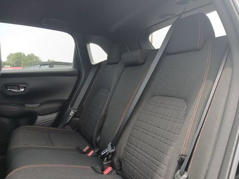 Certified 2025 Honda HR-V Sport image 27