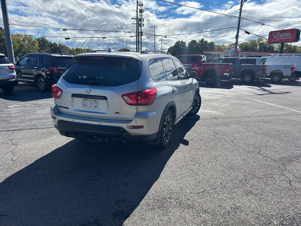 Used 2020 Nissan Pathfinder SL FWD image 3