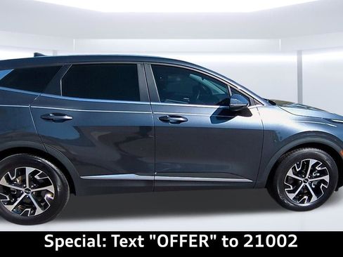 Used 2023 Kia Sportage EX image 37