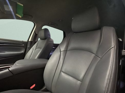 Used 2019 Buick Enclave Essence w/ Trailering Package, 5000 lbs. AWD/4WD image 11