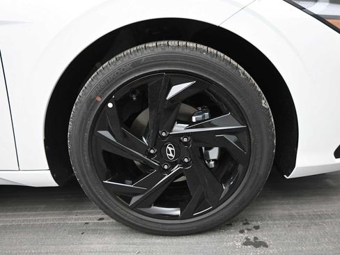 New 2026 Hyundai Elantra Sport FWD image 10
