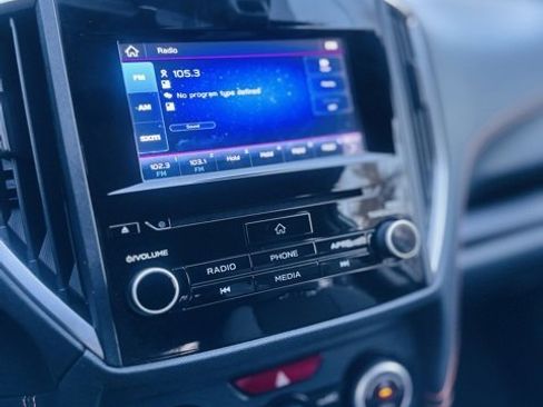 Used 2023 Subaru Crosstrek 2.0i Premium image 12