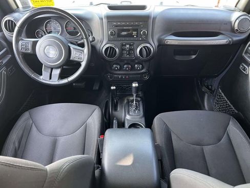 Used 2018 Jeep Wrangler Unlimited Sport S AWD/4WD image 13