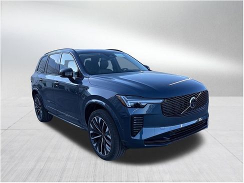 New 2026 Volvo XC90 B6 Ultra AWD/4WD image 3