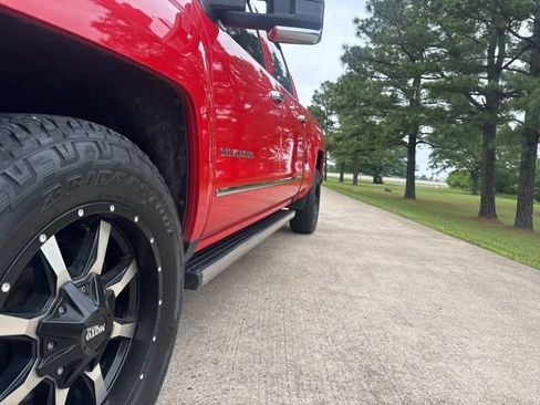 Used 2018 Chevrolet Silverado 1500 LTZ Z71 AWD/4WD image 38