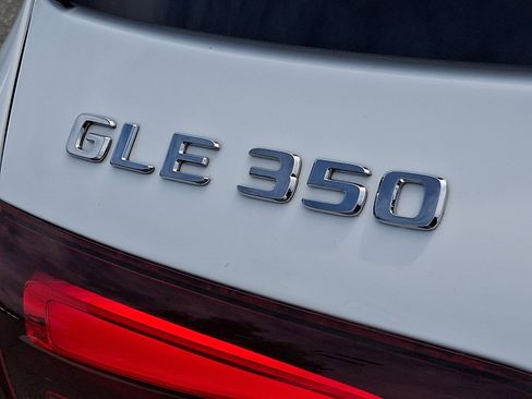 Certified 2026 Mercedes-Benz GLE 350 4MATIC image 34