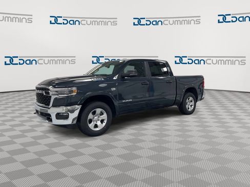 New 2026 RAM 1500 Big Horn AWD/4WD image 4