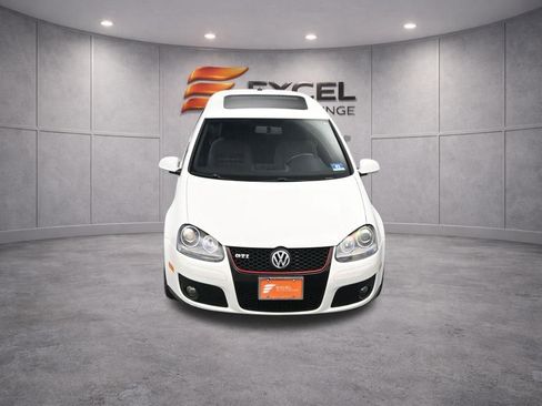 Used 2009 Volkswagen GTI 2-Door FWD image 40