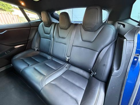 Used 2020 Tesla Model S Long Range AWD/4WD image 19