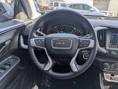 Used 2023 GMC Terrain SLE AWD/4WD image 19