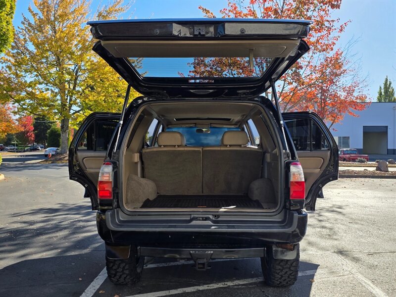 Used 2000 Toyota 4Runner Limited AWD/4WD image 29