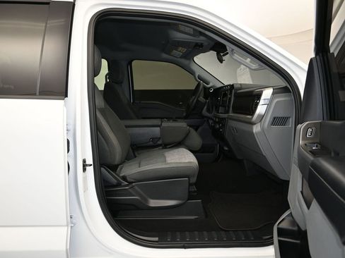 Certified 2024 Ford F350 XLT image 19