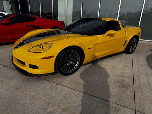 Used 2011 Chevrolet Corvette Z06 image 4