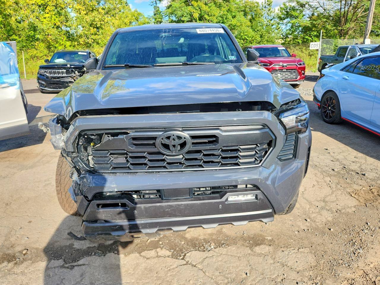 Used 2024 Toyota Tacoma TRD Off-Road w/ TRD Off Road Upgrade Package AWD/4WD image 2