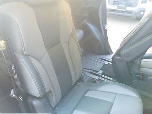 Used 2024 Subaru Ascent Onyx Edition AWD/4WD image 18