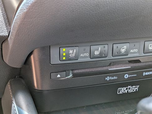 Used 2020 Lexus ES 350 w/ Accessory Package FWD image 30