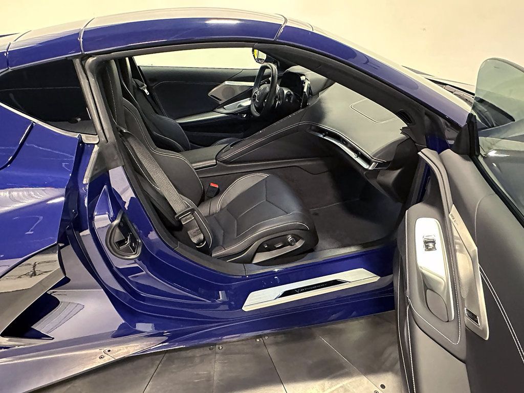 Used 2025 Chevrolet Corvette Stingray Preferred Cpe w/ 2LT RWD image 57