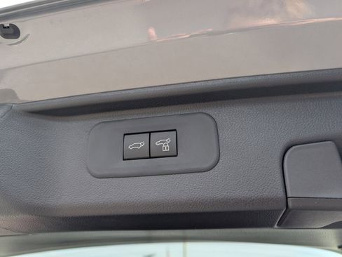 New 2026 Toyota Grand Highlander AWD Hybrid image 33