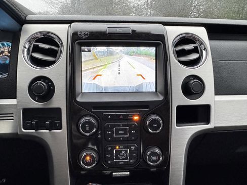 Used 2014 Ford F150 Platinum image 19