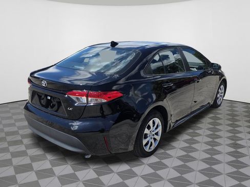 Used 2023 Toyota Corolla LE FWD image 8