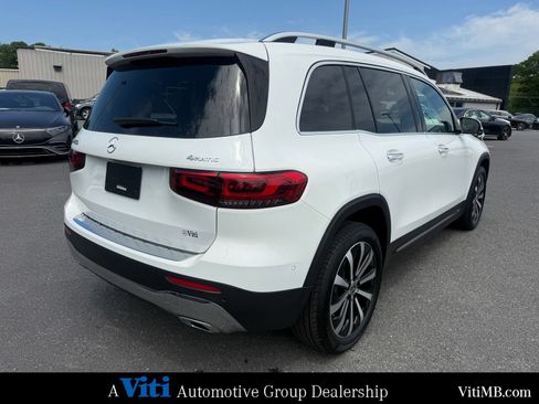 Certified 2023 Mercedes-Benz GLB 250 4MATIC image 8