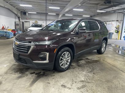 Used 2023 Chevrolet Traverse LT