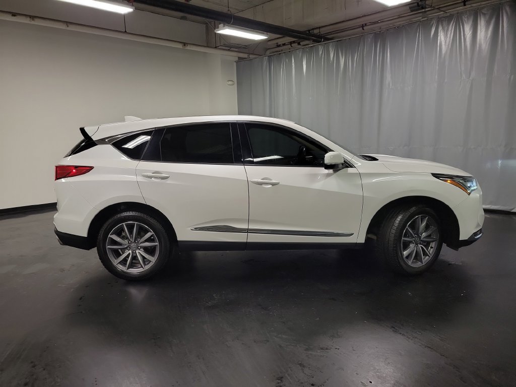 Used 2023 Acura RDX w/ Technology Package FWD image 9