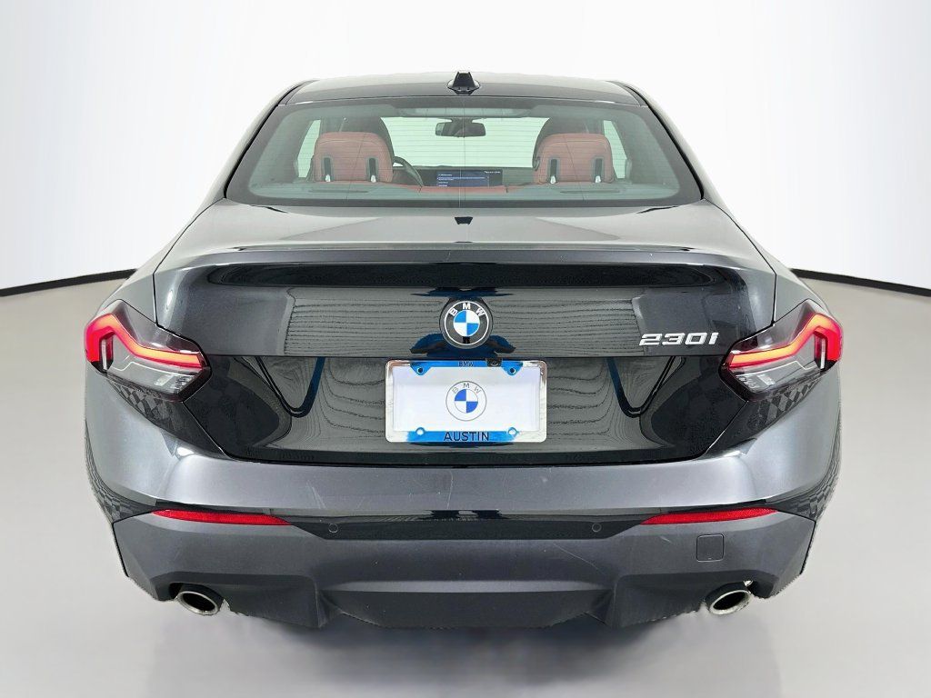 Used 2025 BMW 230i Coupe w/ M Sport Package RWD image 6