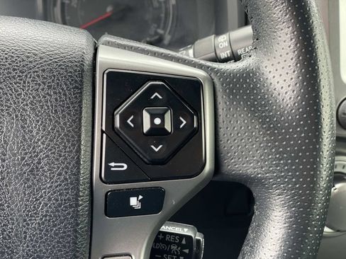 Used 2022 Toyota 4Runner SR5 RWD image 9