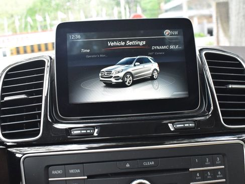 Used 2019 Mercedes-Benz GLE 400 4MATIC image 29