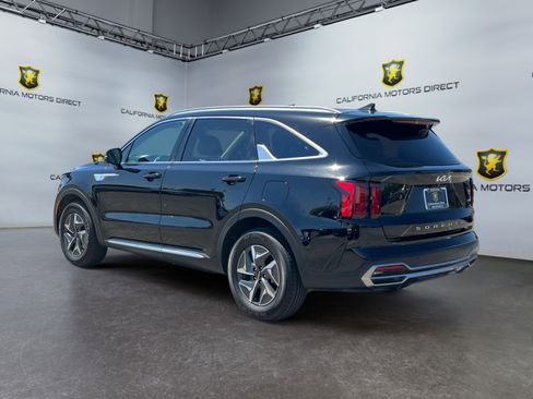 Used 2022 Kia Sorento S image 3