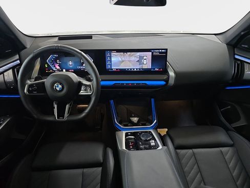 Used 2025 BMW X3 xDrive30i w/ Premium Package image 12