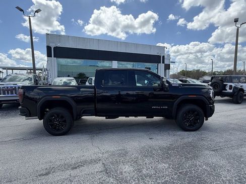 New 2026 GMC Sierra 2500 AT4 image 3