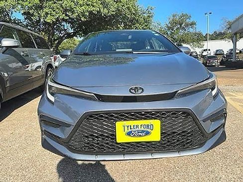 Used 2023 Toyota Corolla SE FWD image 1